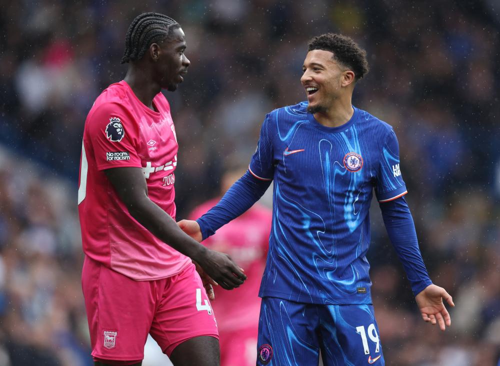 现了对比赛 现了对比赛